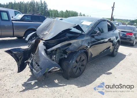 2024 Tesla Model Y Long Range Dual Motor All-Wheel Drive from USA, damaged, VIN 7SAYGDEE5RF126186